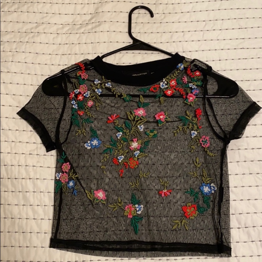 Crop top